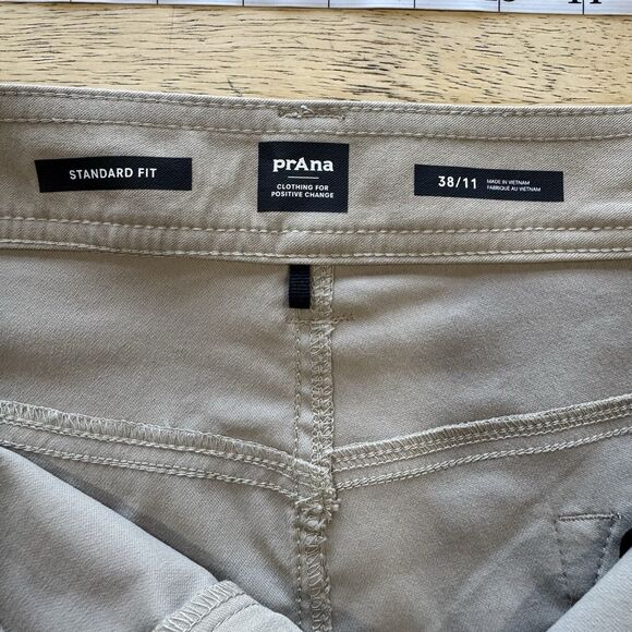 Prana Brion Short II Mens 38 Beige Standard Fit 11” Casual Everyday Stretchy EUC - Picture 9 of 12